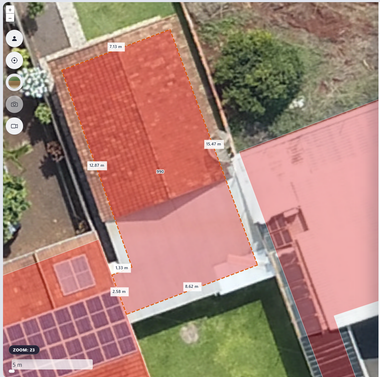 Croqui de área construída sobre ortofoto